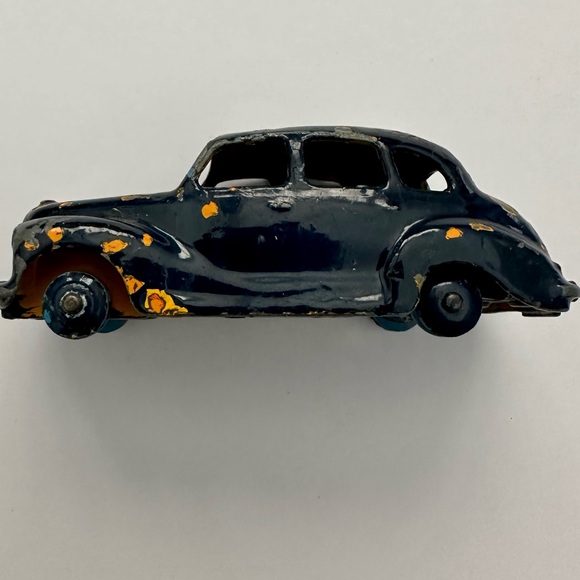 Dinky Toy Austin Devon - Picture 1 of 5